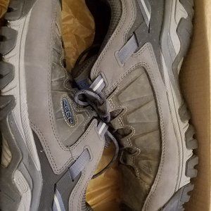 KEEN Targhee III Hiking Shoe